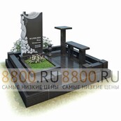 Комплекс на могилу KN.82