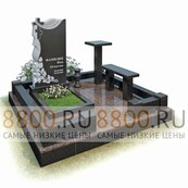 Комплекс на могилу KN.83